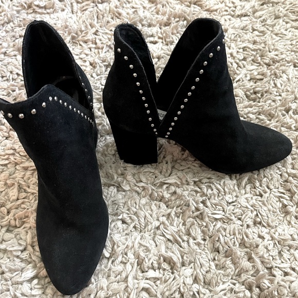 Steve Madden Shoes - Steve Madden rockstar booties